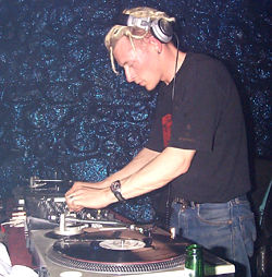 In Action @ Party Zone - 23/04/2000
